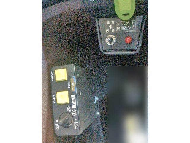 日野プロフィアダンプ大型（10t）[写真28]