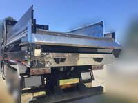 日野プロフィアダンプ大型（10t）[写真02]