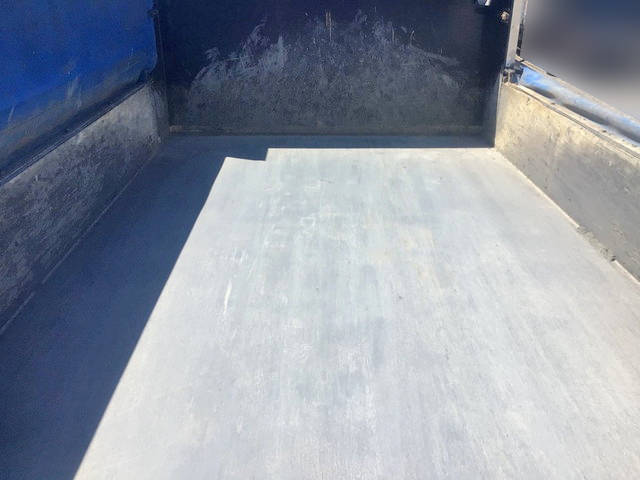 日野プロフィアダンプ大型（10t）[写真09]