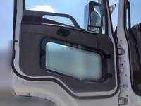 三菱ふそうスーパーグレートアルミウイング大型（10t）[写真29]