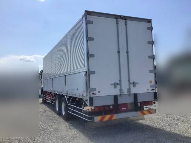 三菱ふそうスーパーグレートアルミウイング大型（10t）[写真04]