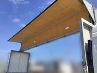 三菱ふそうスーパーグレートアルミウイング大型（10t）[写真09]