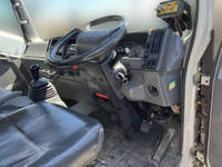 いすゞエルフパッカー車（塵芥車）小型（2t・3t）[写真28]