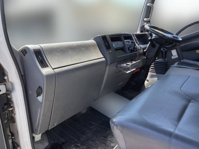 いすゞエルフパッカー車（塵芥車）小型（2t・3t）[写真30]