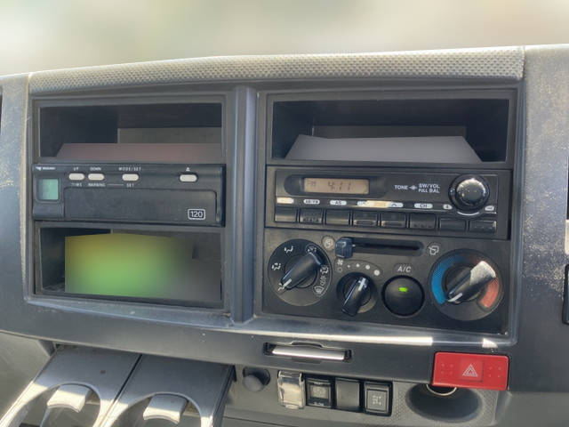 いすゞエルフパッカー車（塵芥車）小型（2t・3t）[写真33]