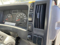 いすゞエルフパッカー車（塵芥車）小型（2t・3t）[写真35]