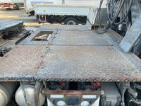 日野プロフィアトレーラーヘッド（トラクターヘッド）大型（10t）[写真15]