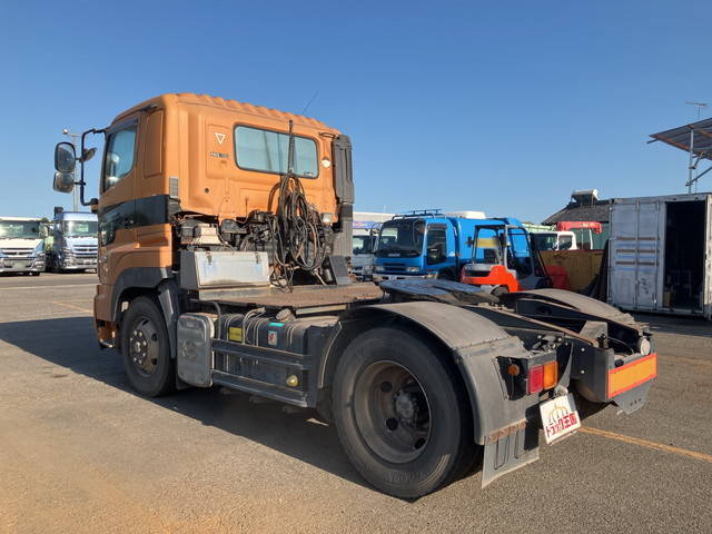 日野プロフィアトレーラーヘッド（トラクターヘッド）大型（10t）[写真04]