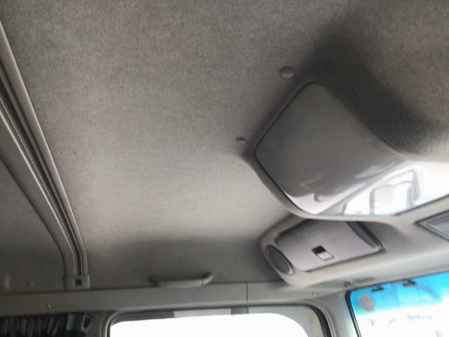 三菱ふそうスーパーグレートセルフクレーン3段大型（10t）[写真24]