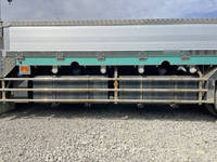 UDトラックスクオンアルミブロック大型（10t）[写真17]