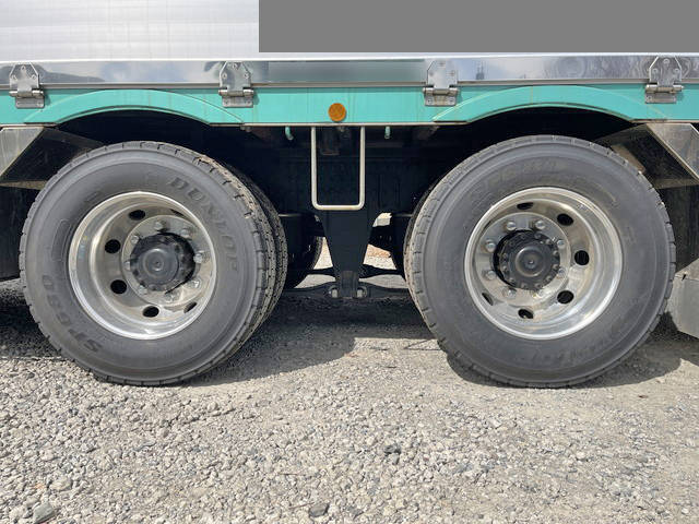 UDトラックスクオンアルミブロック大型（10t）[写真19]