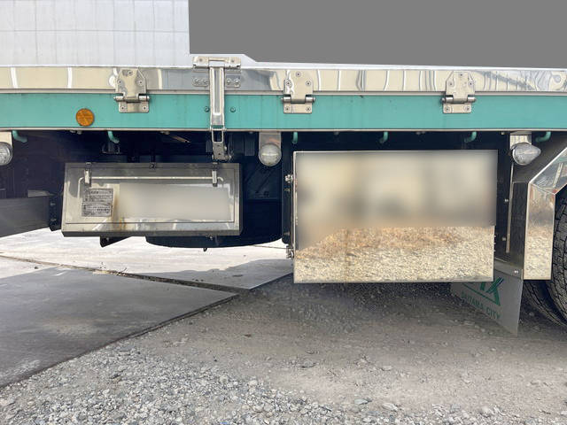 UDトラックスクオンアルミブロック大型（10t）[写真20]