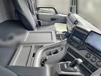 UDトラックスクオンアルミブロック大型（10t）[写真33]