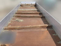 UDトラックスクオンアルミブロック大型（10t）[写真09]