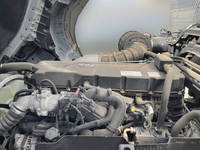 UDトラックスクオンアルミブロック大型（10t）[写真23]