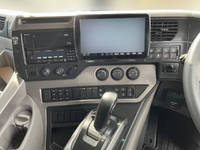 UDトラックスクオンアルミブロック大型（10t）[写真32]