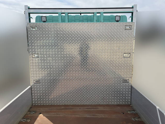 UDトラックスクオンアルミブロック大型（10t）[写真07]