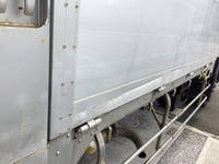 いすゞフォワードアルミブロック中型（4t）[写真12]