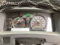 いすゞフォワードアルミブロック中型（4t）[写真28]