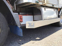 三菱ふそうキャンターガッツアルミバン小型（2t・3t）[写真18]