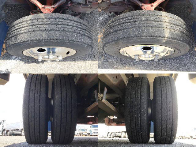 三菱ふそうキャンターガッツアルミバン小型（2t・3t）[写真22]