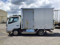 三菱ふそうキャンターガッツアルミバン小型（2t・3t）[写真05]