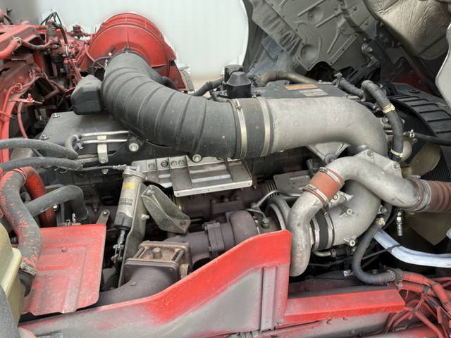 UDトラックスクオンアルミウイング大型（10t）[写真21]