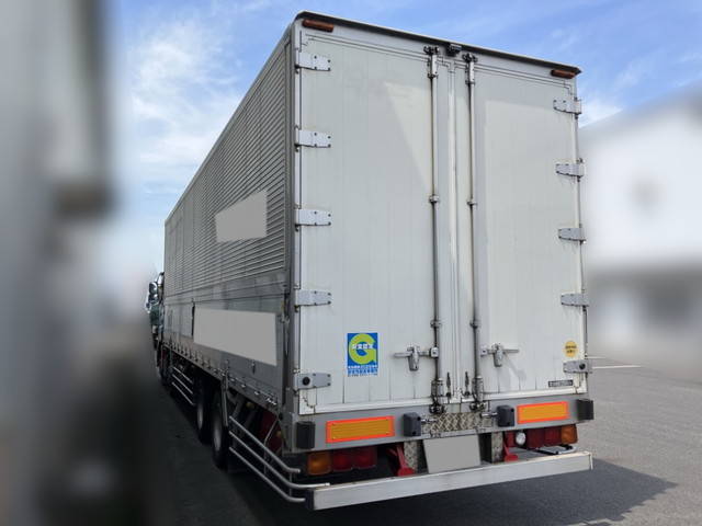 UDトラックスクオンアルミウイング大型（10t）[写真03]