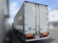 UDトラックスクオンアルミウイング大型（10t）[写真03]