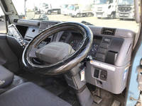 三菱ふそうキャンターダブルキャブ（Wキャブ）小型（2t・3t）[写真32]