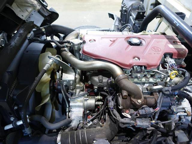 トヨタダイナアルミウイング小型（2t・3t）[写真26]