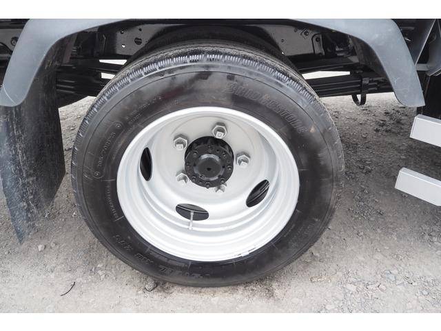 日野デュトロ平ボディ小型（2t・3t）[写真15]