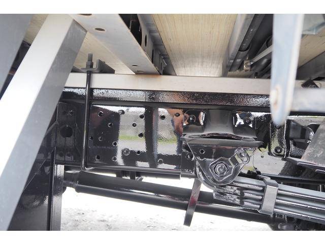 日野デュトロ平ボディ小型（2t・3t）[写真19]