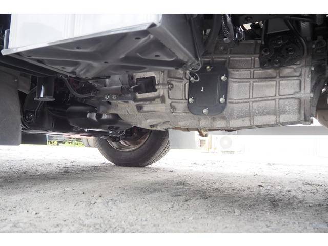 日野デュトロ平ボディ小型（2t・3t）[写真21]