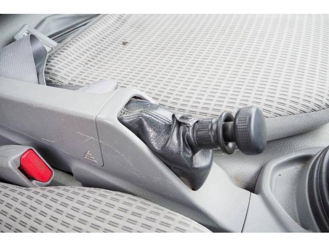 日野デュトロ平ボディ小型（2t・3t）[写真36]