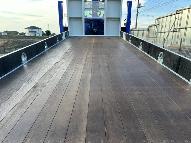 三菱ふそうファイターセルフクレーン4段増トン（6t・8t）[写真09]