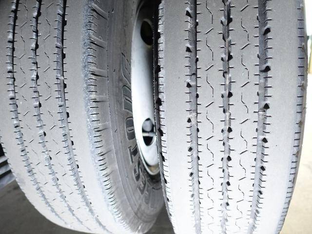 いすゞエルフアルミウイング小型（2t・3t）[写真26]