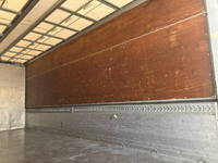 三菱ふそうファイター幌ウイング中型（4t）[写真16]