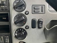 三菱ふそうファイター幌ウイング中型（4t）[写真38]