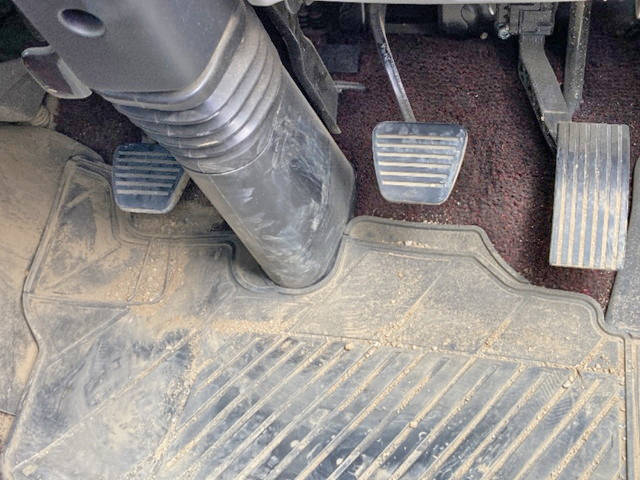 三菱キャンターダンプ小型（2t・3t）[写真27]