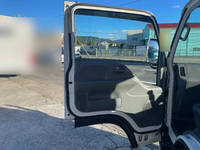 いすゞエルフダブルキャブ（Wキャブ）小型（2t・3t）[写真21]