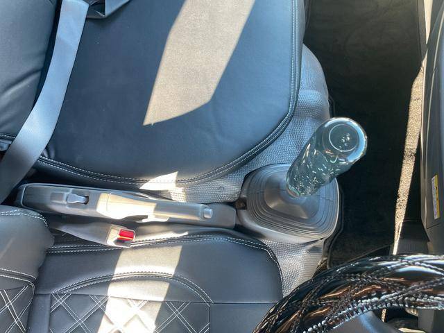 いすゞエルフダブルキャブ（Wキャブ）小型（2t・3t）[写真26]