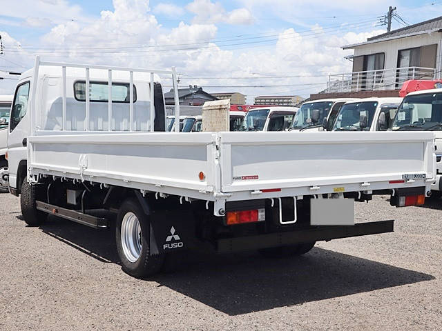 三菱ふそうキャンター平ボディ小型（2t・3t）[写真02]