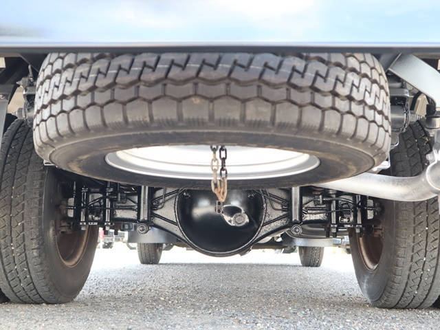 三菱ふそうキャンター平ボディ小型（2t・3t）[写真30]