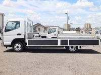 三菱ふそうキャンター平ボディ小型（2t・3t）[写真06]