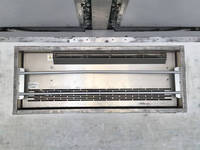 三菱ふそうキャンター冷蔵冷凍ウイング小型（2t・3t）[写真21]