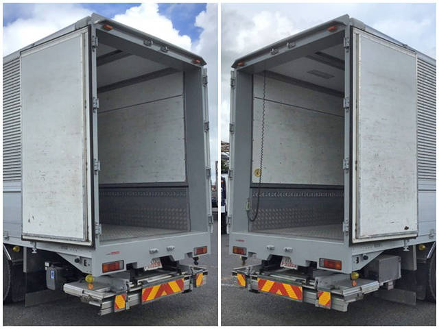 三菱ふそうキャンター冷蔵冷凍ウイング小型（2t・3t）[写真25]