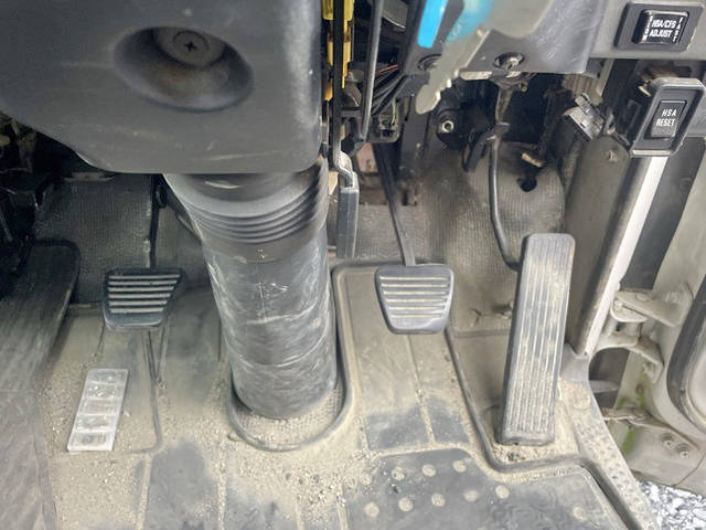 いすゞエルフダンプ小型（2t・3t）[写真28]