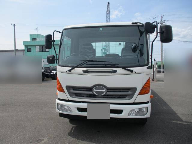 日野レンジャー平ボディ中型（4t）[写真03]