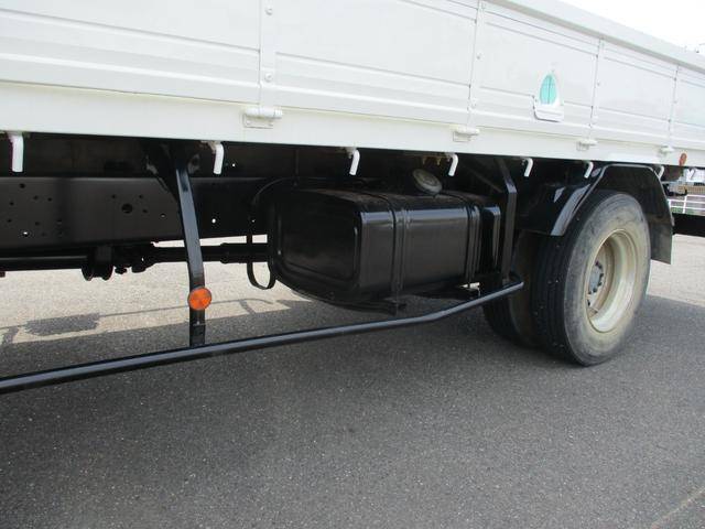 日野レンジャー平ボディ中型（4t）[写真08]